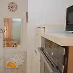 Tomas Apartman Betina