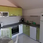 Tomas Apartmán