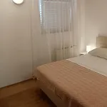 Tomas Apartmán