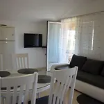 Tomas Apartmán *