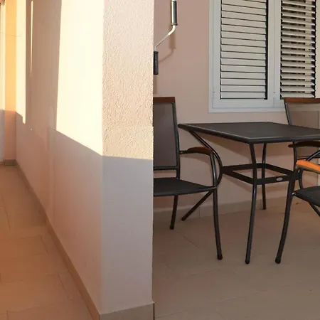Tomas Apartment
