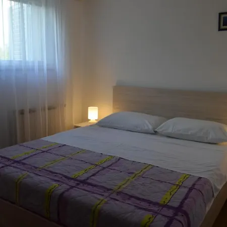 Tomas Apartment