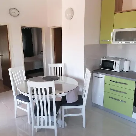 Tomas Apartment