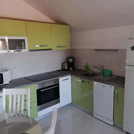 Tomas Apartmán