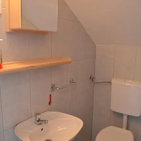 Tomas Apartment *
