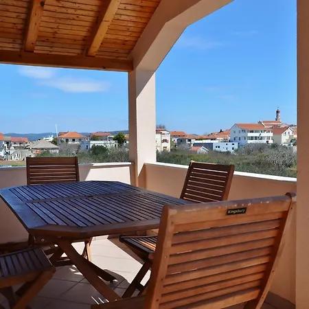 Apartman Tomas