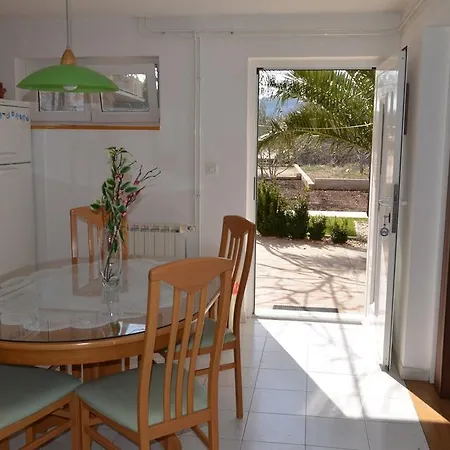 Apartment Tomas *