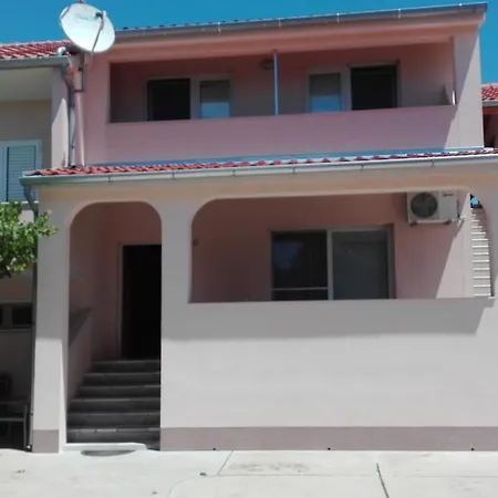 Apartment Tomas *