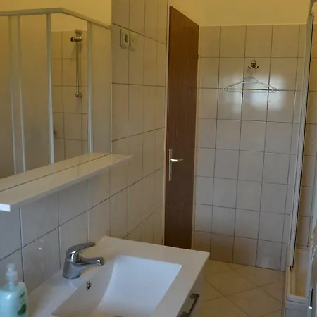 Apartment Tomas Betina (Sibenik-Knin)