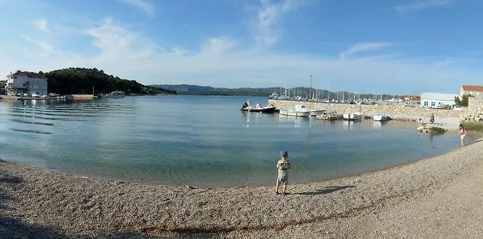 Apartment Tomas Betina (Sibenik-Knin)