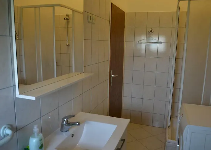 Apartment Tomas Betina (Sibenik-Knin)